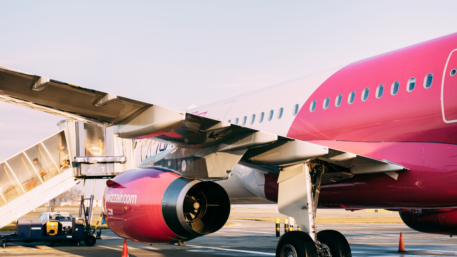 Podróżniczka w świecie limitów – jak dopasować wymiaru bagażu w Wizzair 